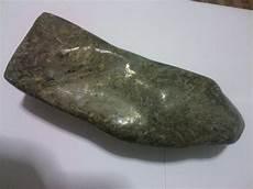 真品黑色陨石的价格